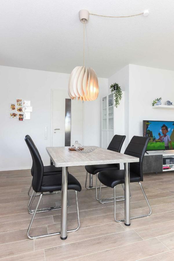 Ferienwohnung Himmelblau Esens Exterior photo
